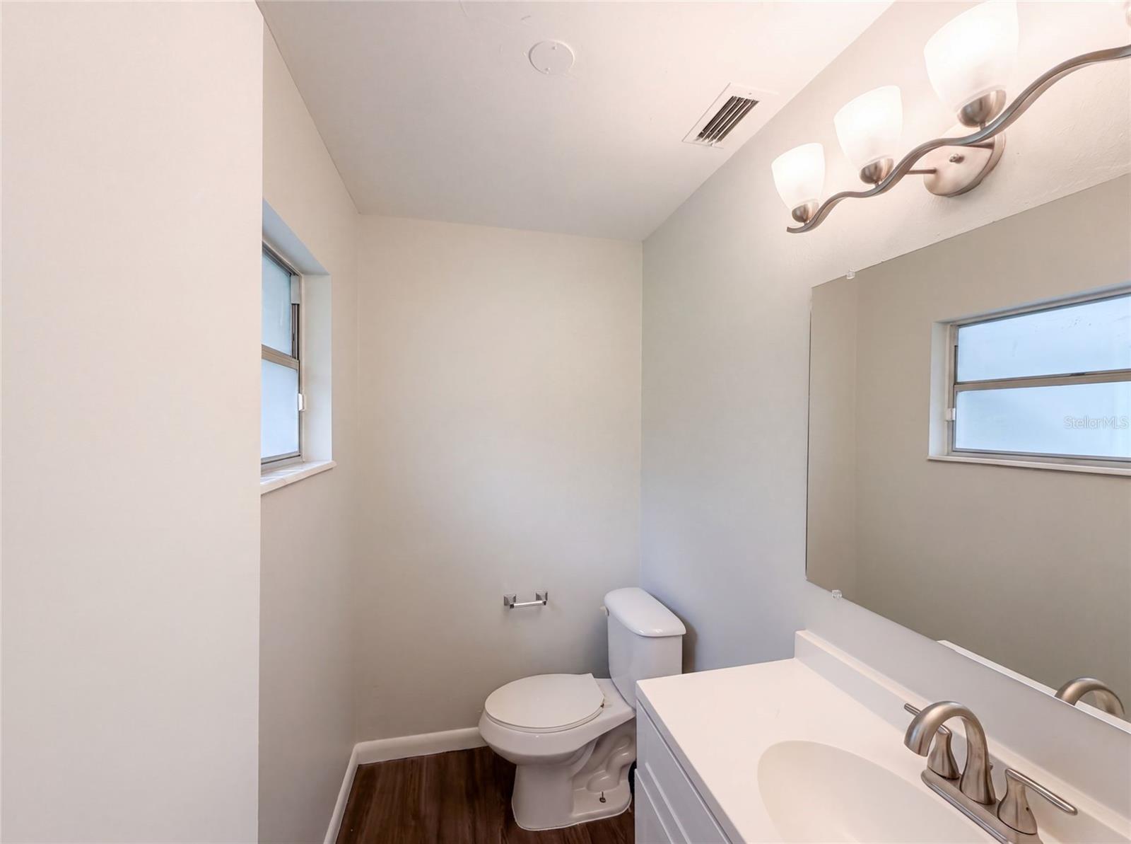 1735 JEFFERSON DRIVE, Mount Dora, FL 32757