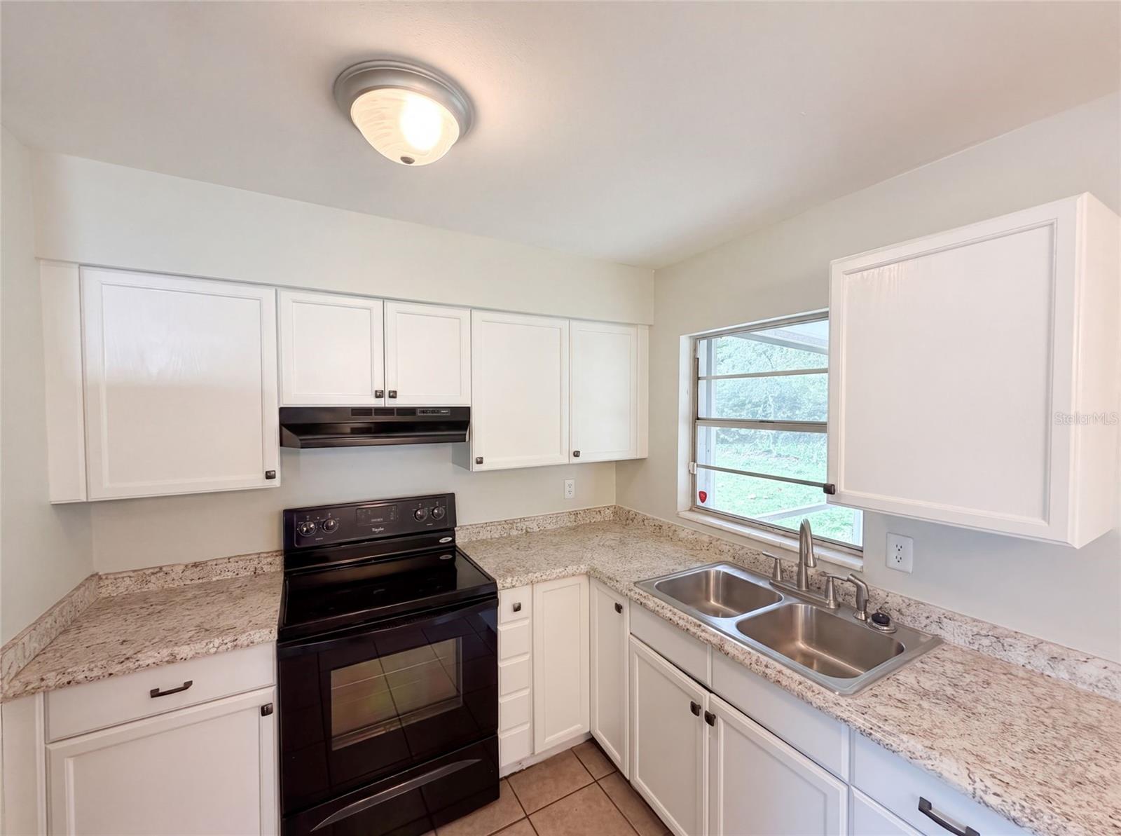 1735 JEFFERSON DRIVE, Mount Dora, FL 32757