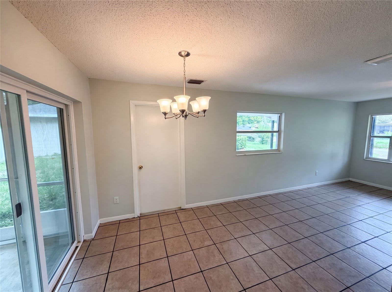 1735 JEFFERSON DRIVE, Mount Dora, FL 32757 1735 JEFFERSON DRIVE, Mount Dora, FL 32757