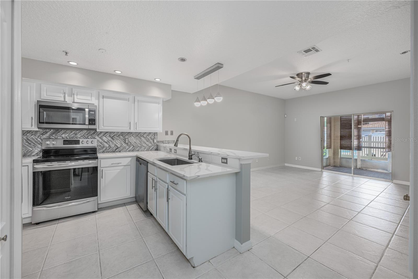 673 SANDY NECK LANE, #103, Altamonte Springs, FL 32714 673 SANDY NECK LANE, #103, Altamonte Springs, FL 32714