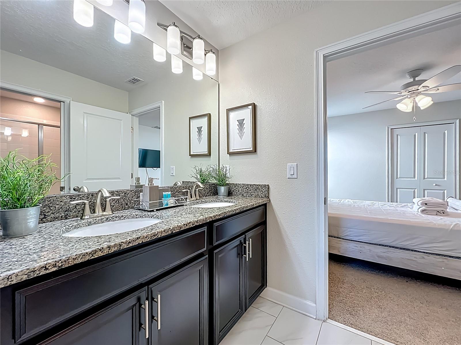 9018 STINGER DRIVE, Davenport, FL 33896