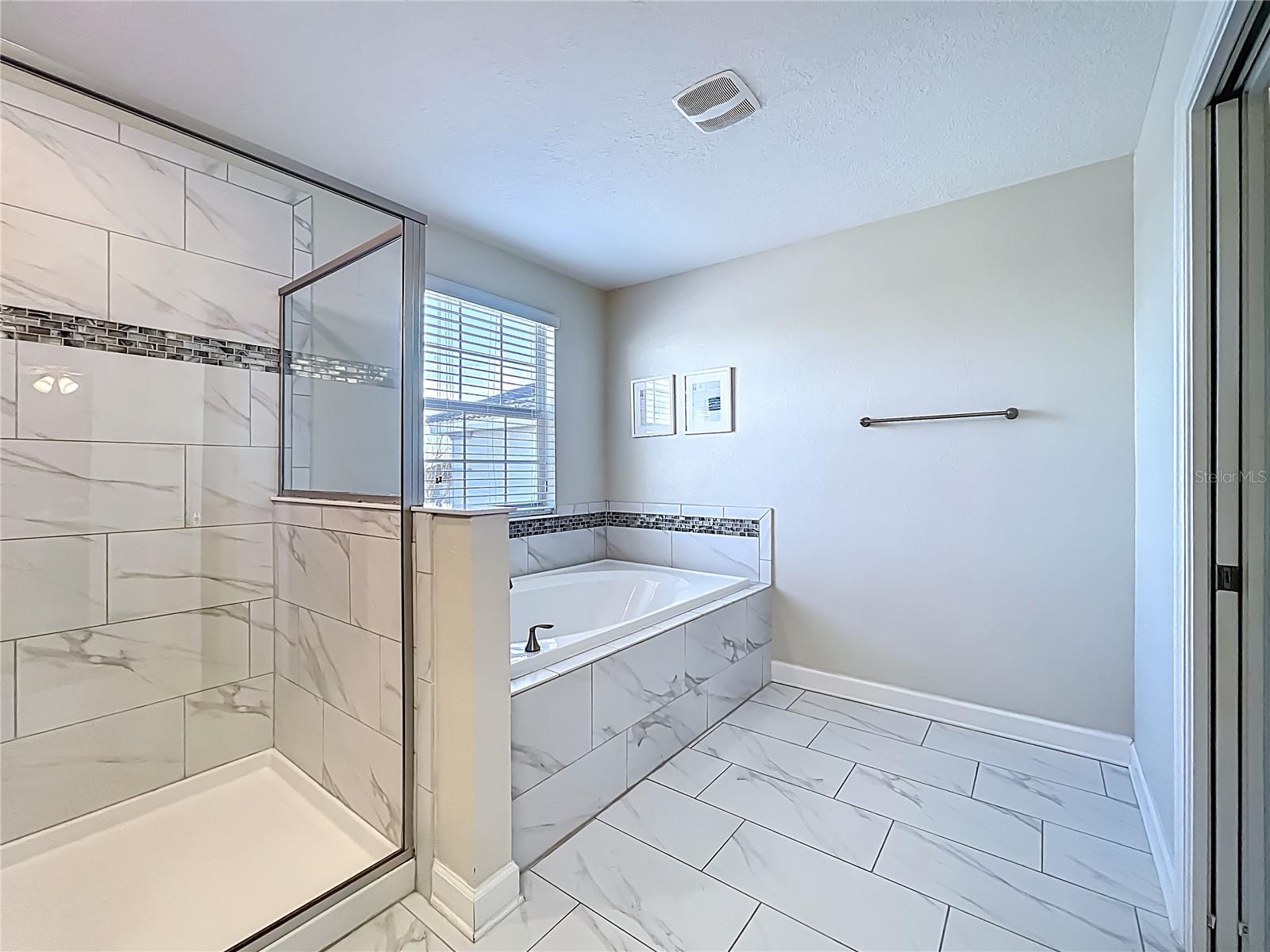 9018 STINGER DRIVE, Davenport, FL 33896