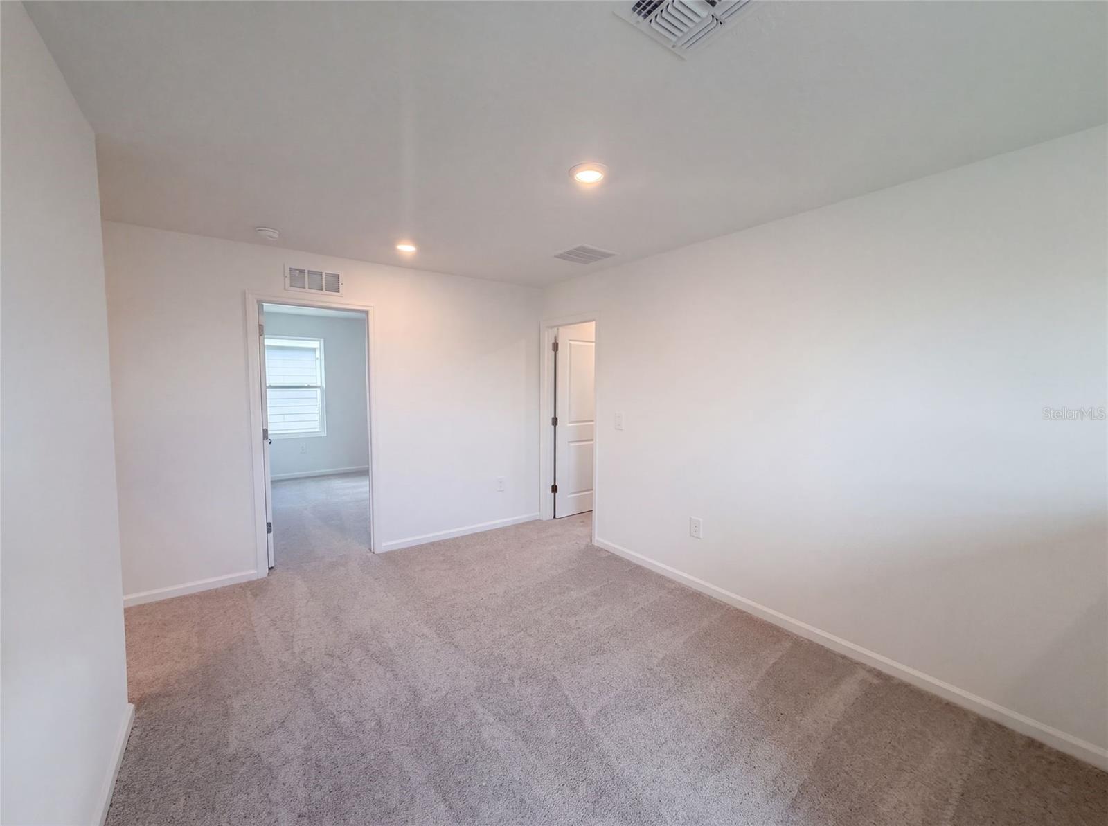 4373 RIVER BEACON BOULEVARD, Davenport, FL 33837