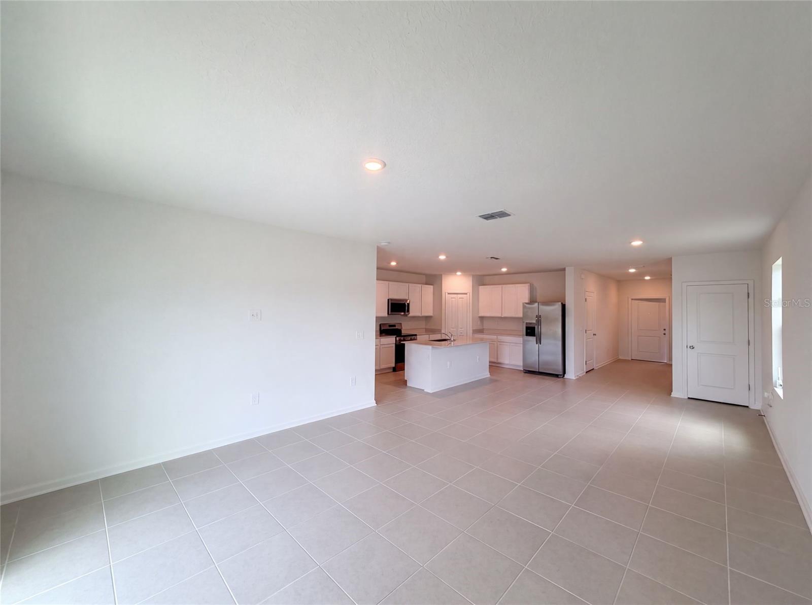 4373 RIVER BEACON BOULEVARD, Davenport, FL 33837