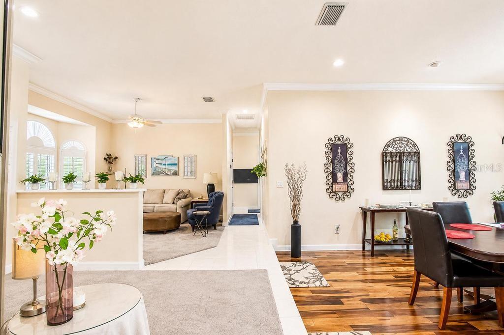 9606 CAMBERLEY CIRCLE, Orlando, FL 32836