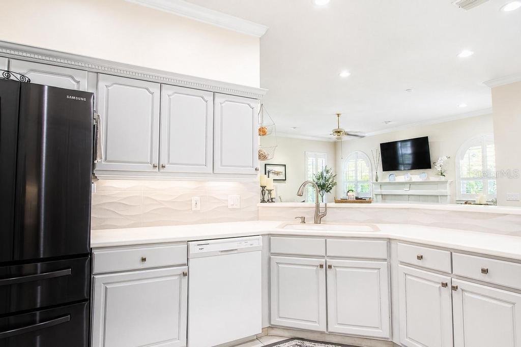9606 CAMBERLEY CIRCLE, Orlando, FL 32836