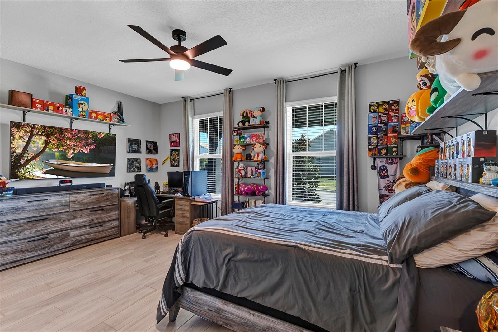 1112 HULL ISLAND DRIVE, Oakland, FL 34787