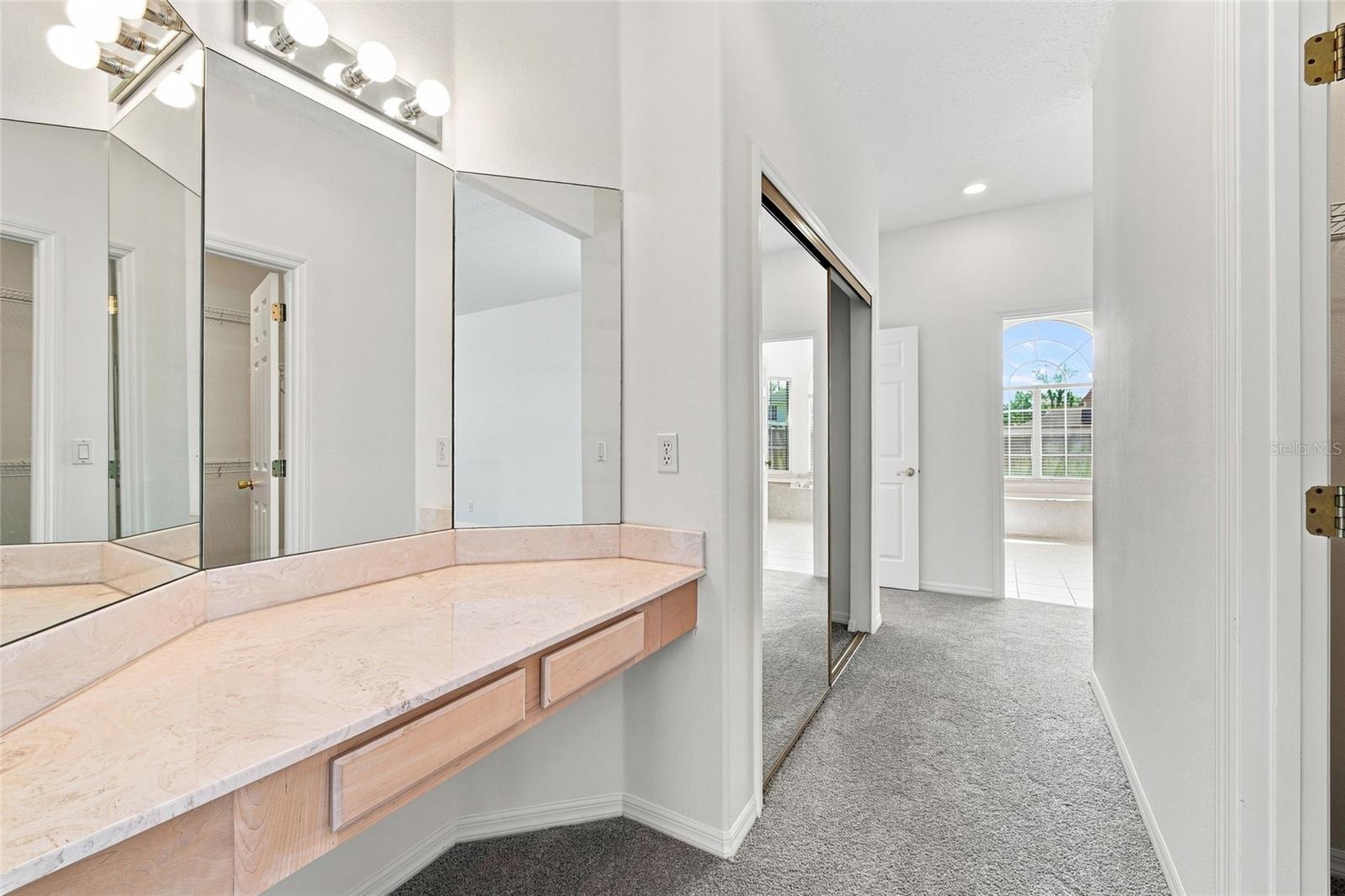 Master Bedroom Vanity/Closet