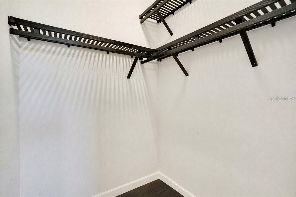 Walk-in closet