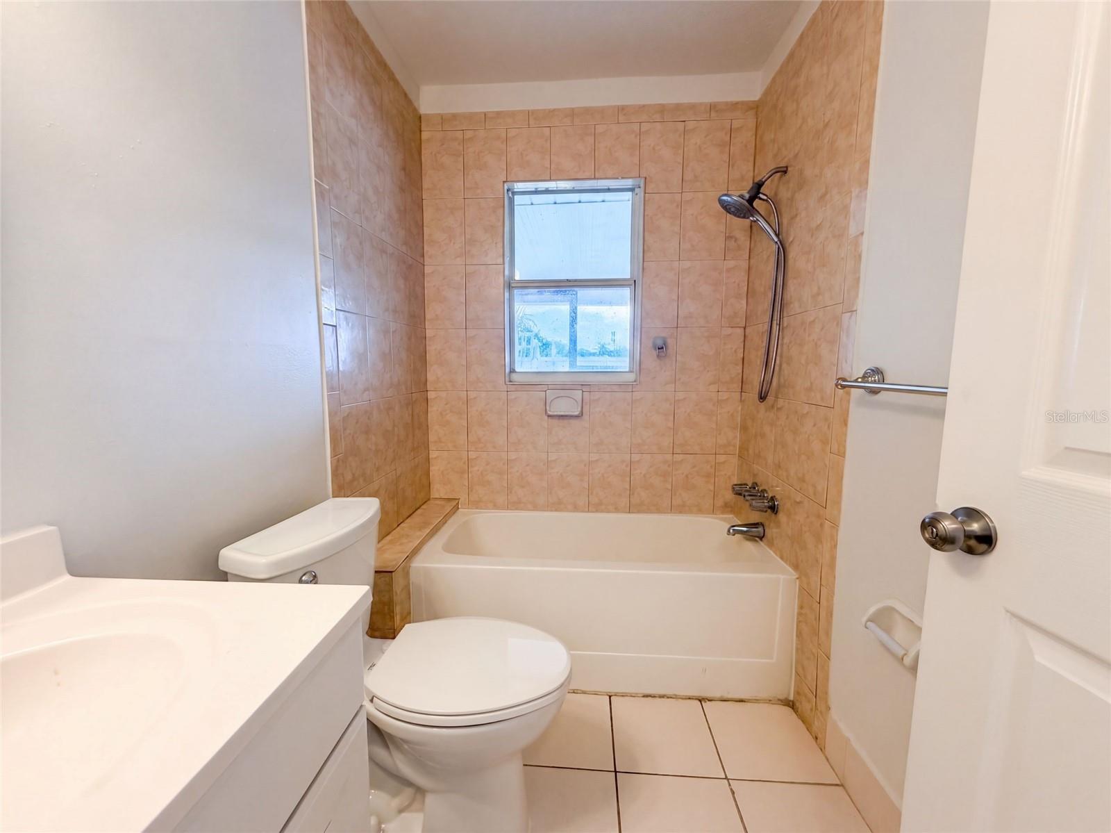 124 SAN BENITO AVENUE, North Port, FL 34287