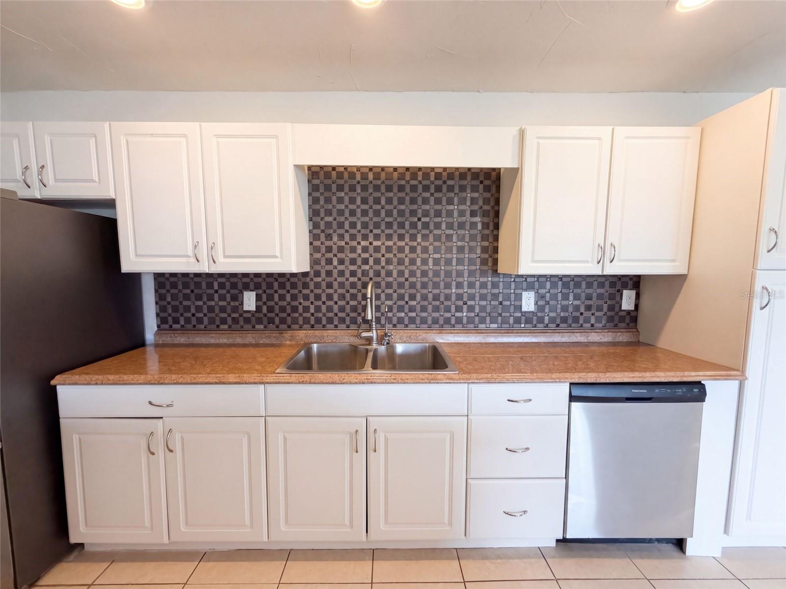 124 SAN BENITO AVENUE, North Port, FL 34287