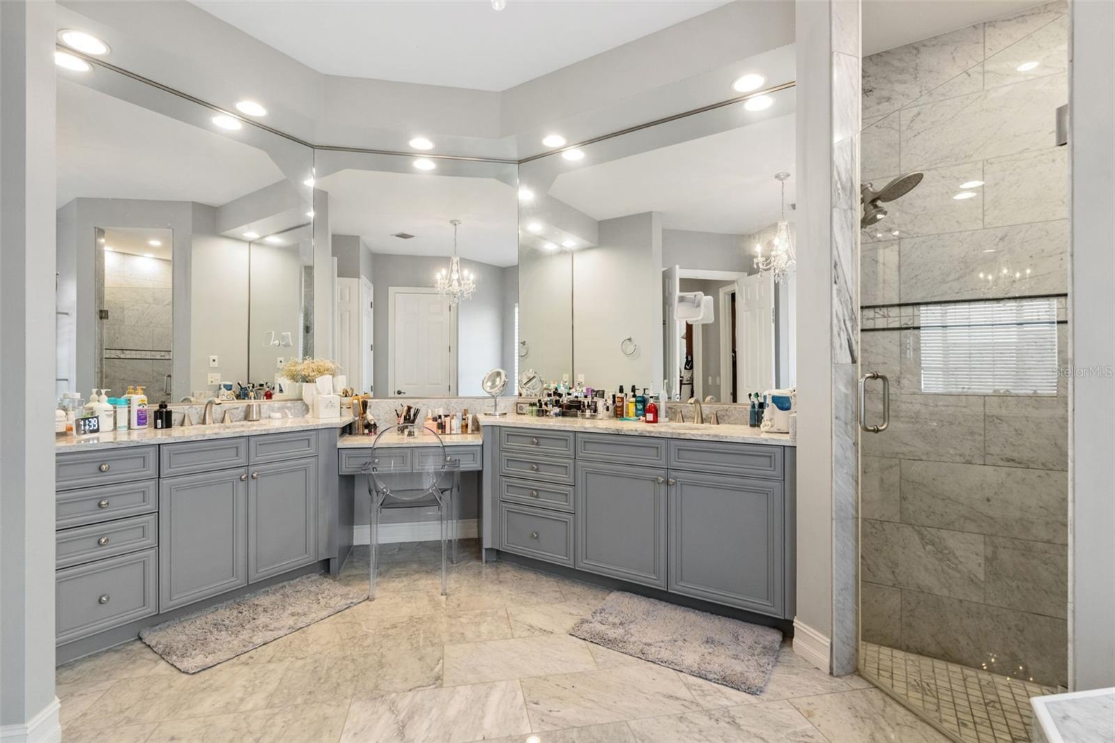 843 OAK SHADOWS ROAD, Celebration, FL 34747