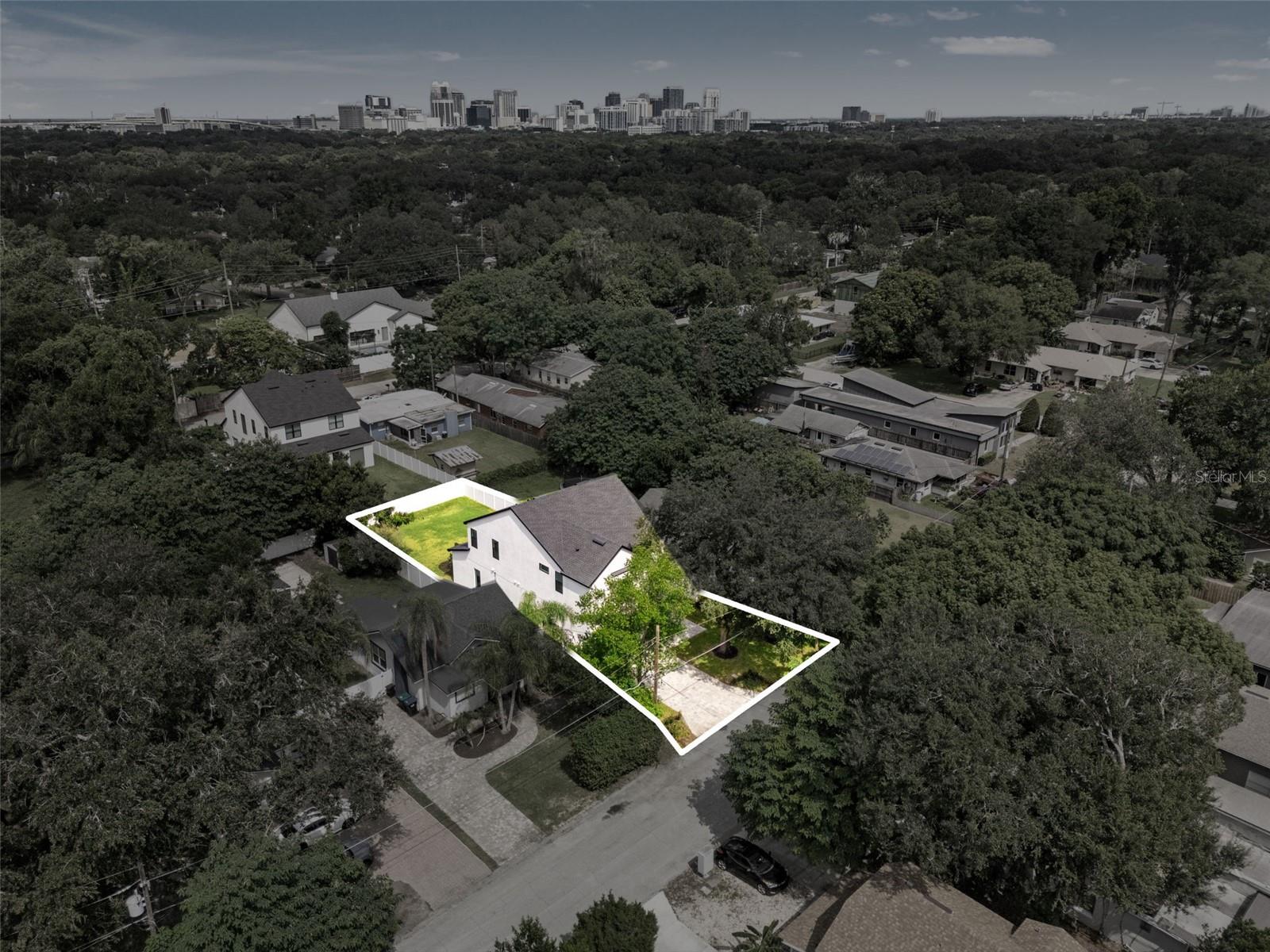 1320 CLOVERLAWN AVENUE, Orlando, FL 32806