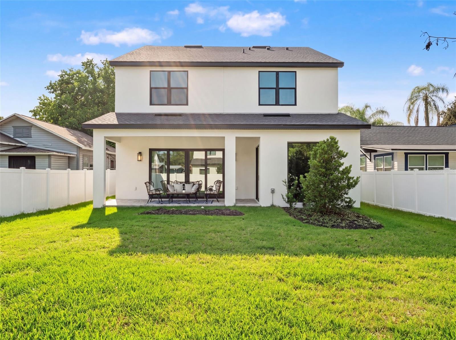 1320 CLOVERLAWN AVENUE, Orlando, FL 32806