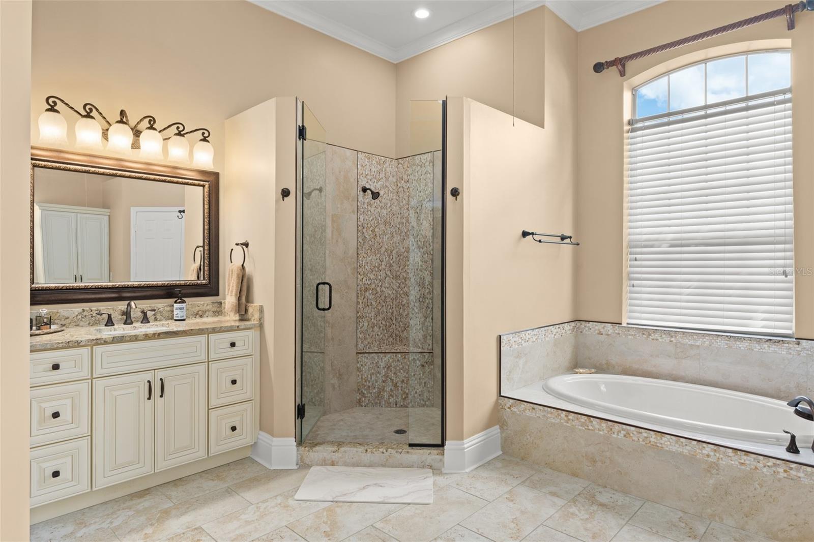 5119 KEENELAND CIRCLE, Orlando, FL 32819