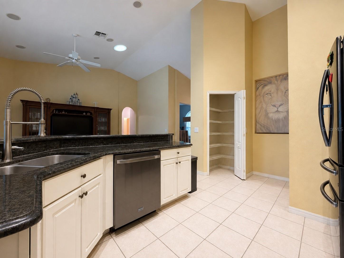 3637 DEVEREAUX COURT, Orlando, FL 32837