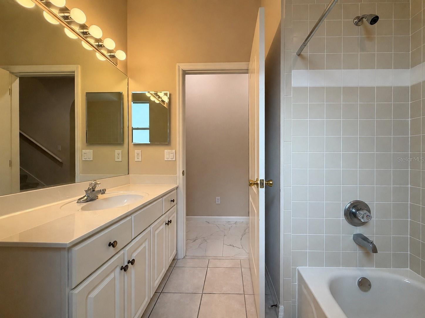 3637 DEVEREAUX COURT, Orlando, FL 32837