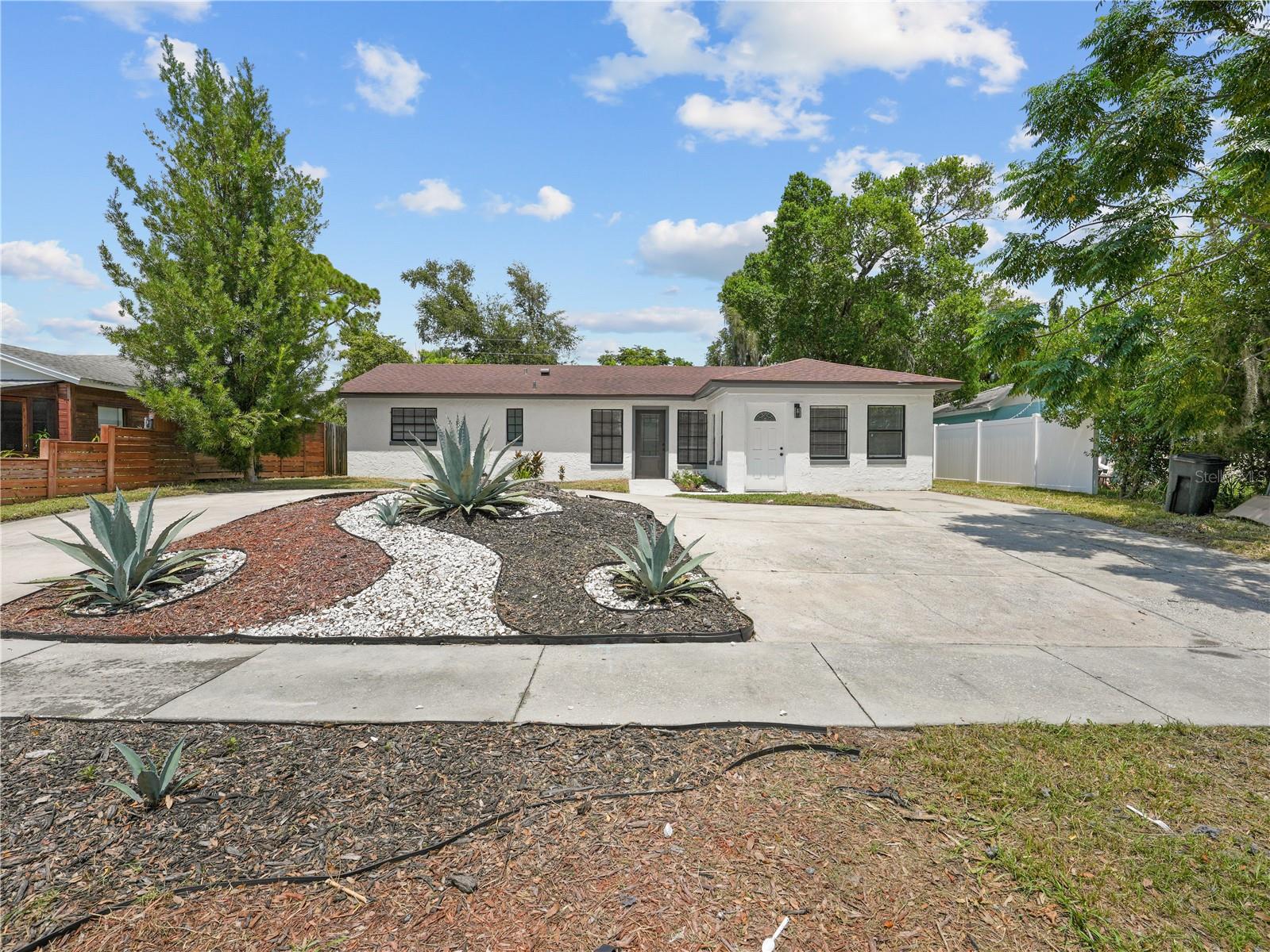 | Prime Property | | Prime Property |