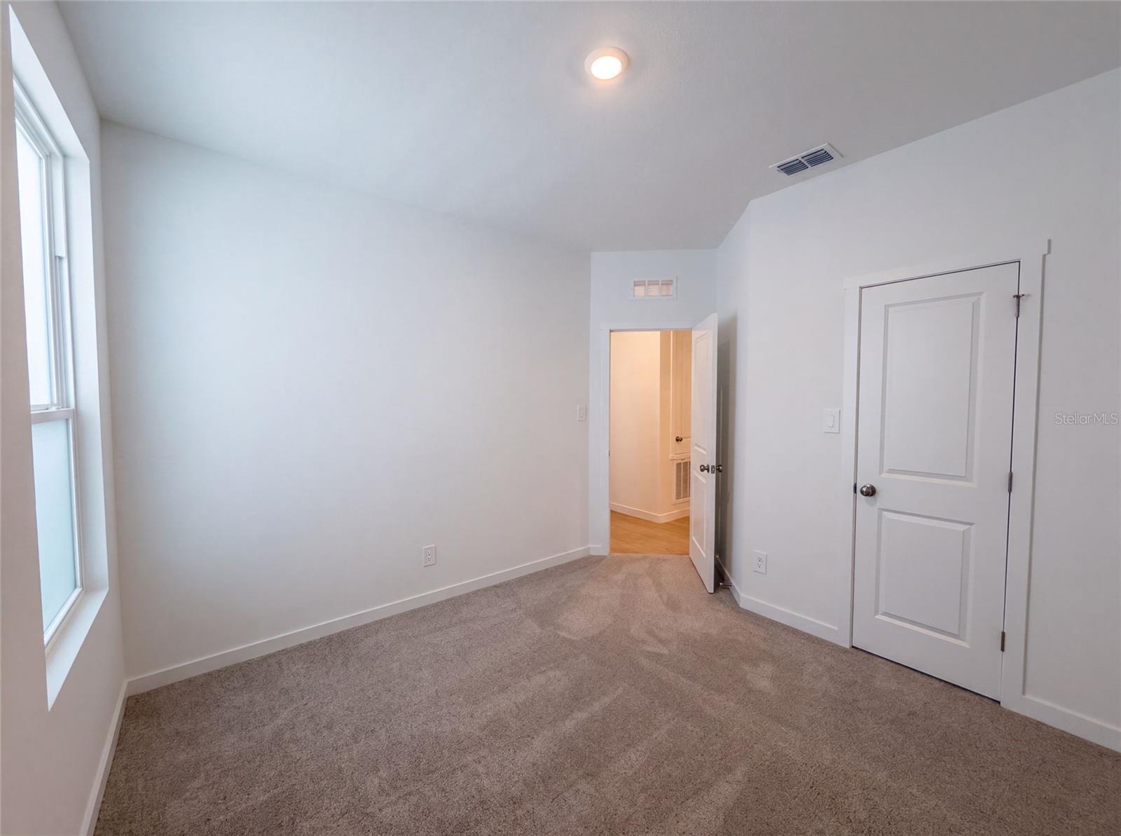 347 PUMA LOOP, Groveland, FL 34736
