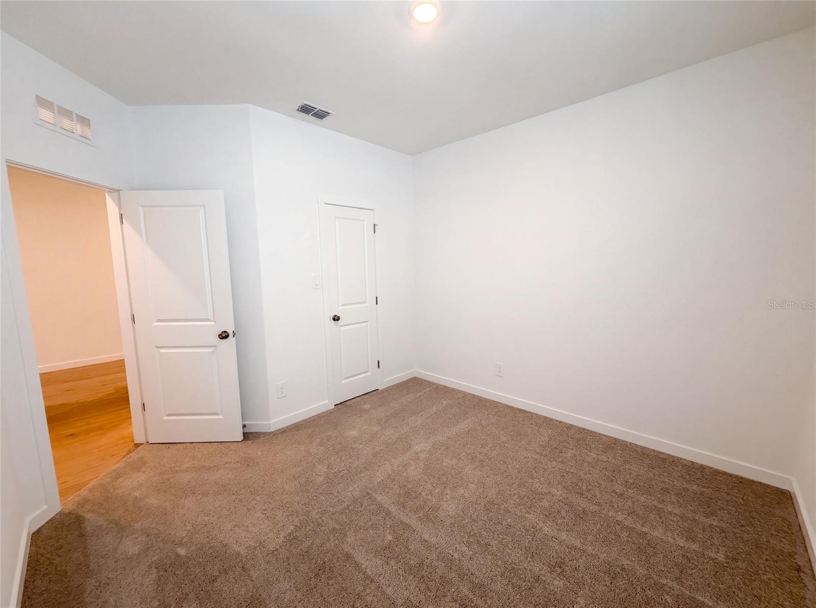 347 PUMA LOOP, Groveland, FL 34736