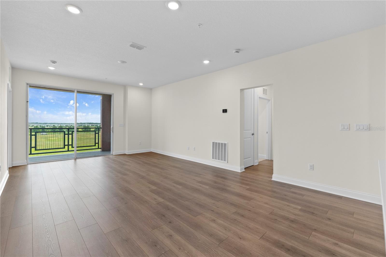 7545 LAUREATE BOULEVARD, #7404, Orlando, FL 32827