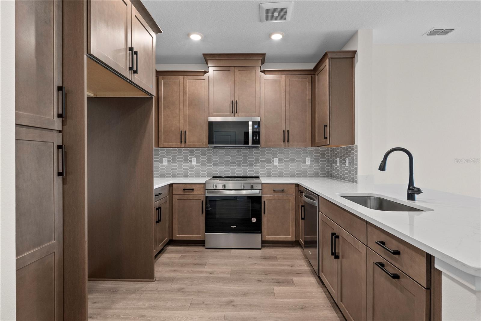 7545 LAUREATE BOULEVARD, #7404, Orlando, FL 32827