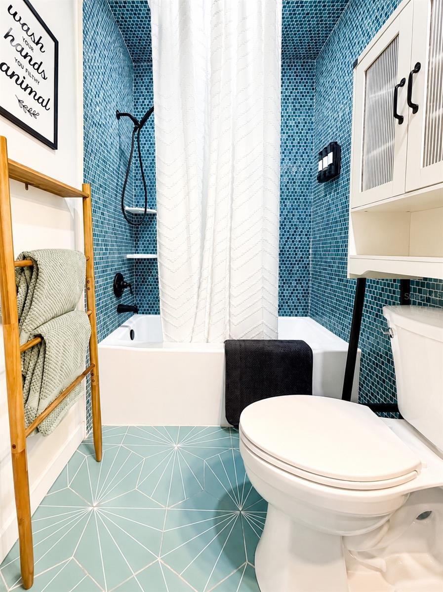 Private Mother-In-Law suite
