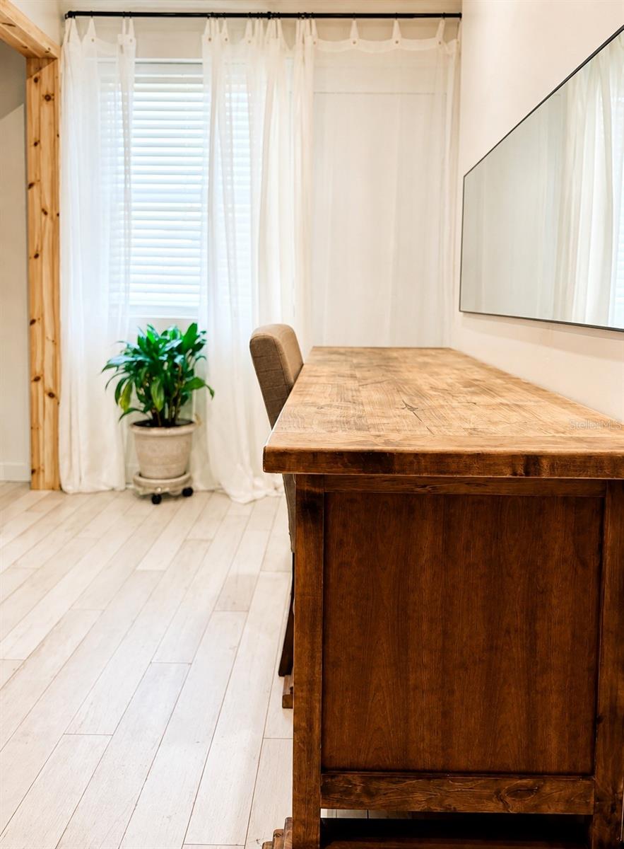 Private Mother-In-Law suite