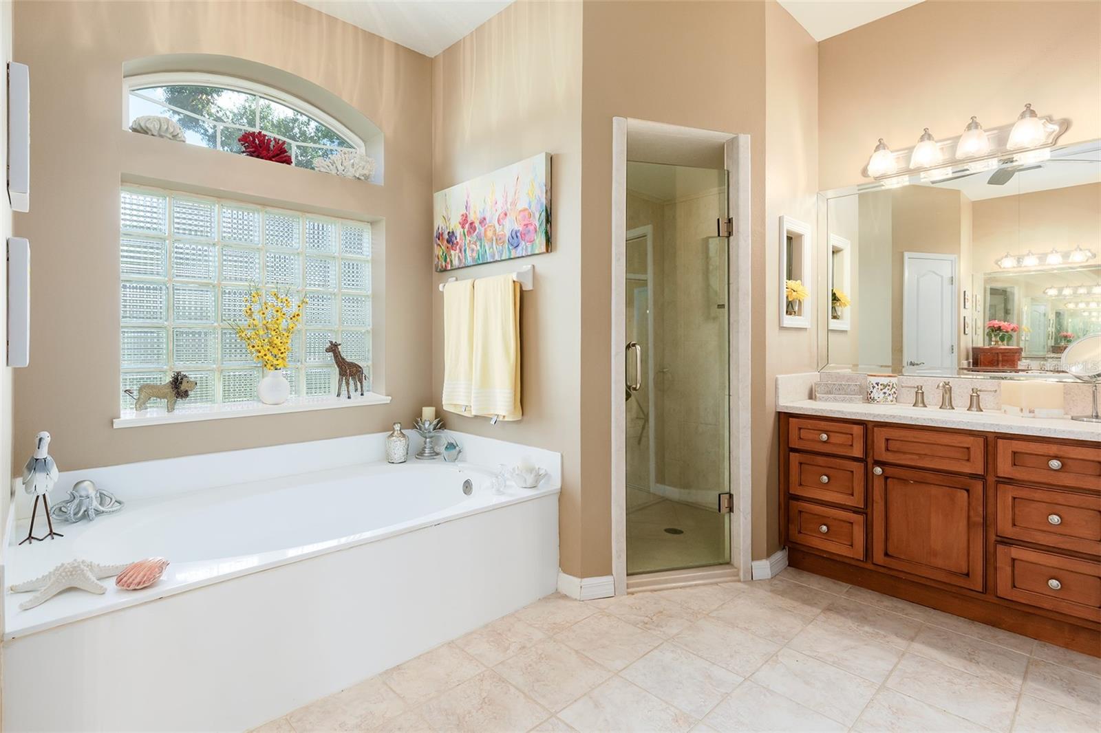 Primary Suite - Bathroom