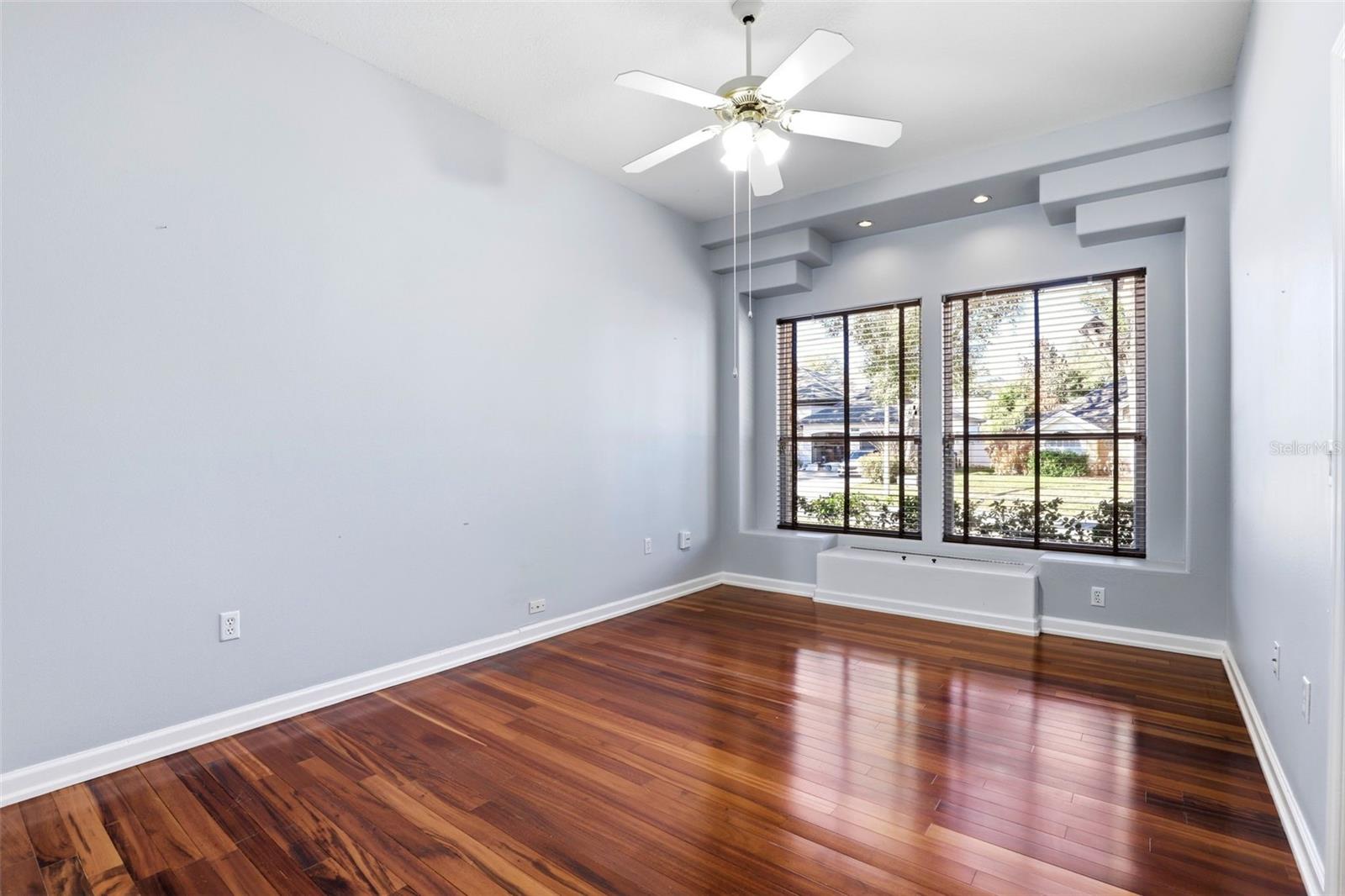 8034 LANDGROVE COURT, Orlando, FL 32819