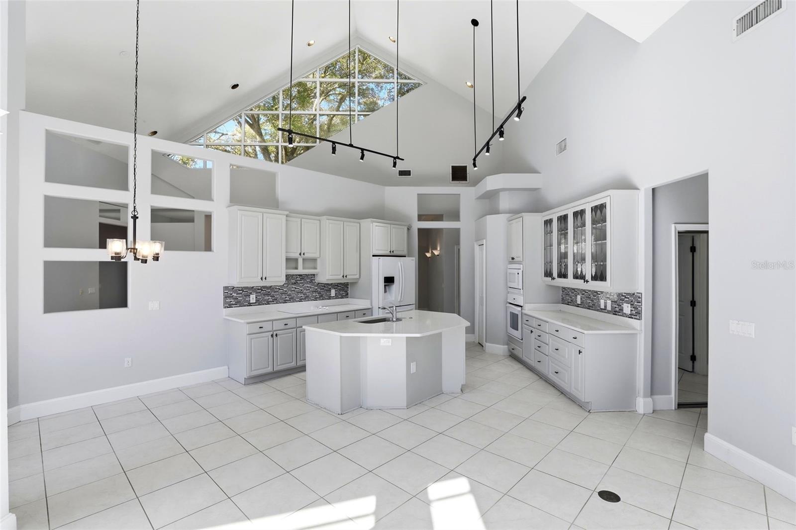 8034 LANDGROVE COURT, Orlando, FL 32819
