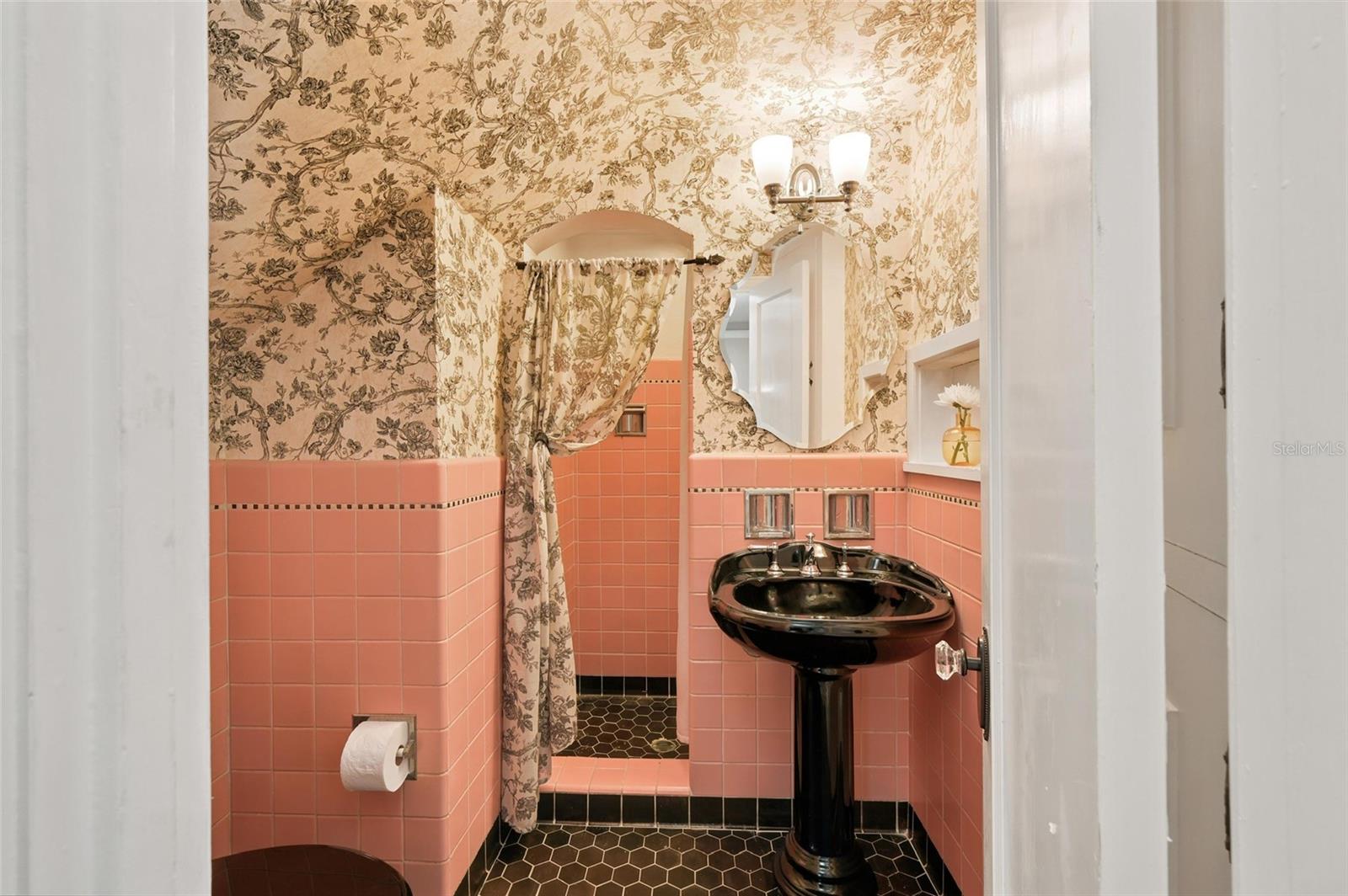 Main-Level Powder Bath with Designer Detail