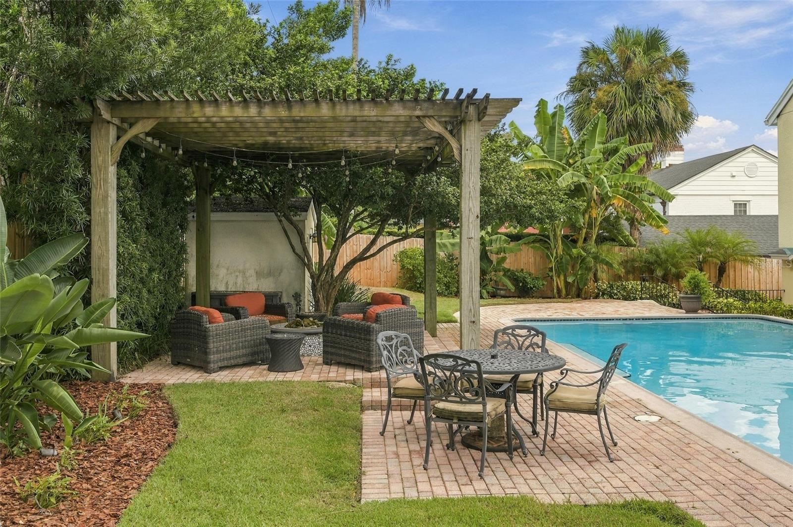Pergola & Poolside Entertaining Area