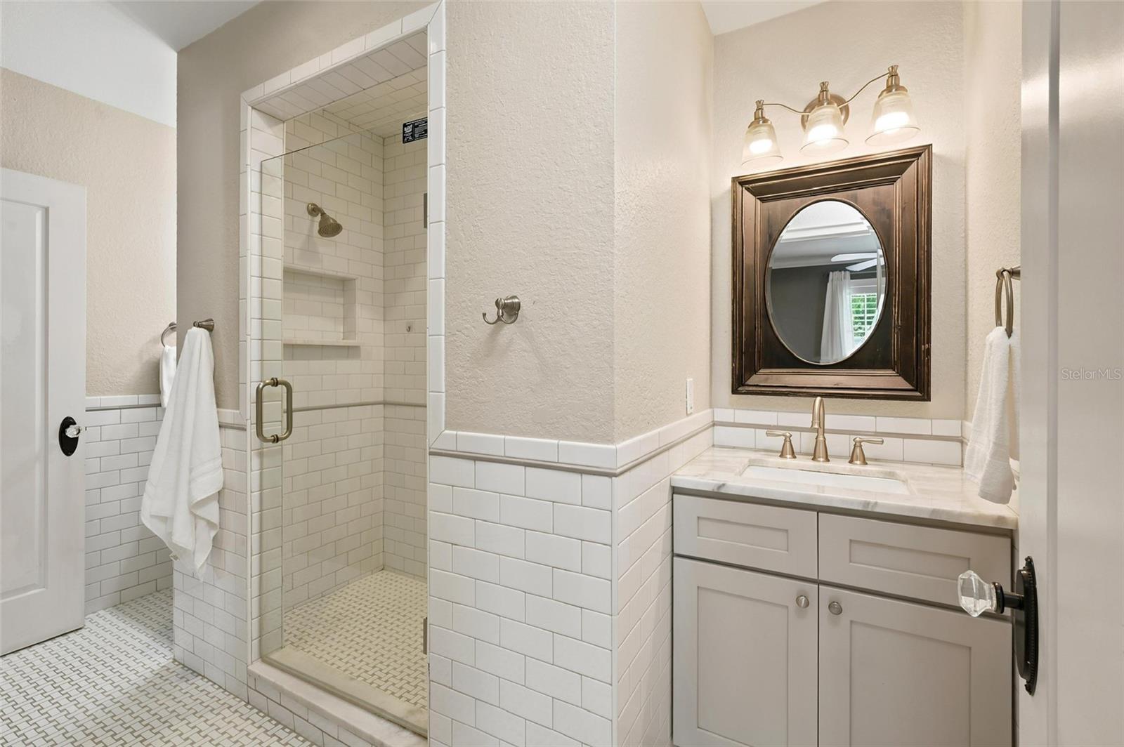 Jack-and-Jill-Style Full Bath