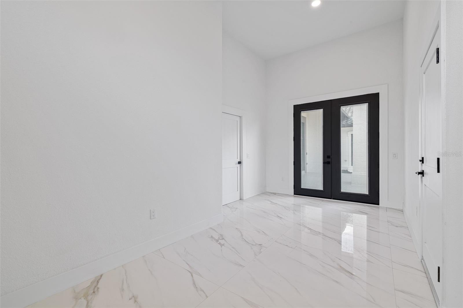 10352 BURRIS COURT, Orlando, FL 32836