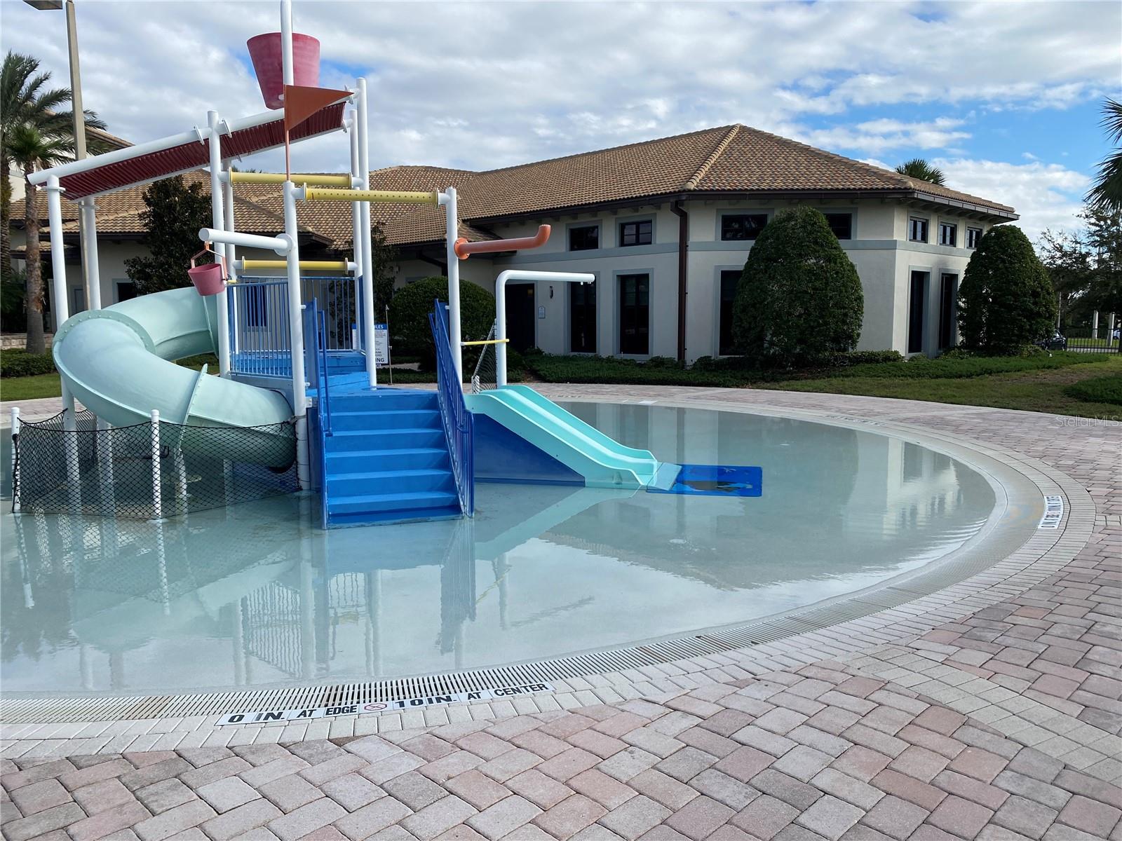 Oasis kiddie pool