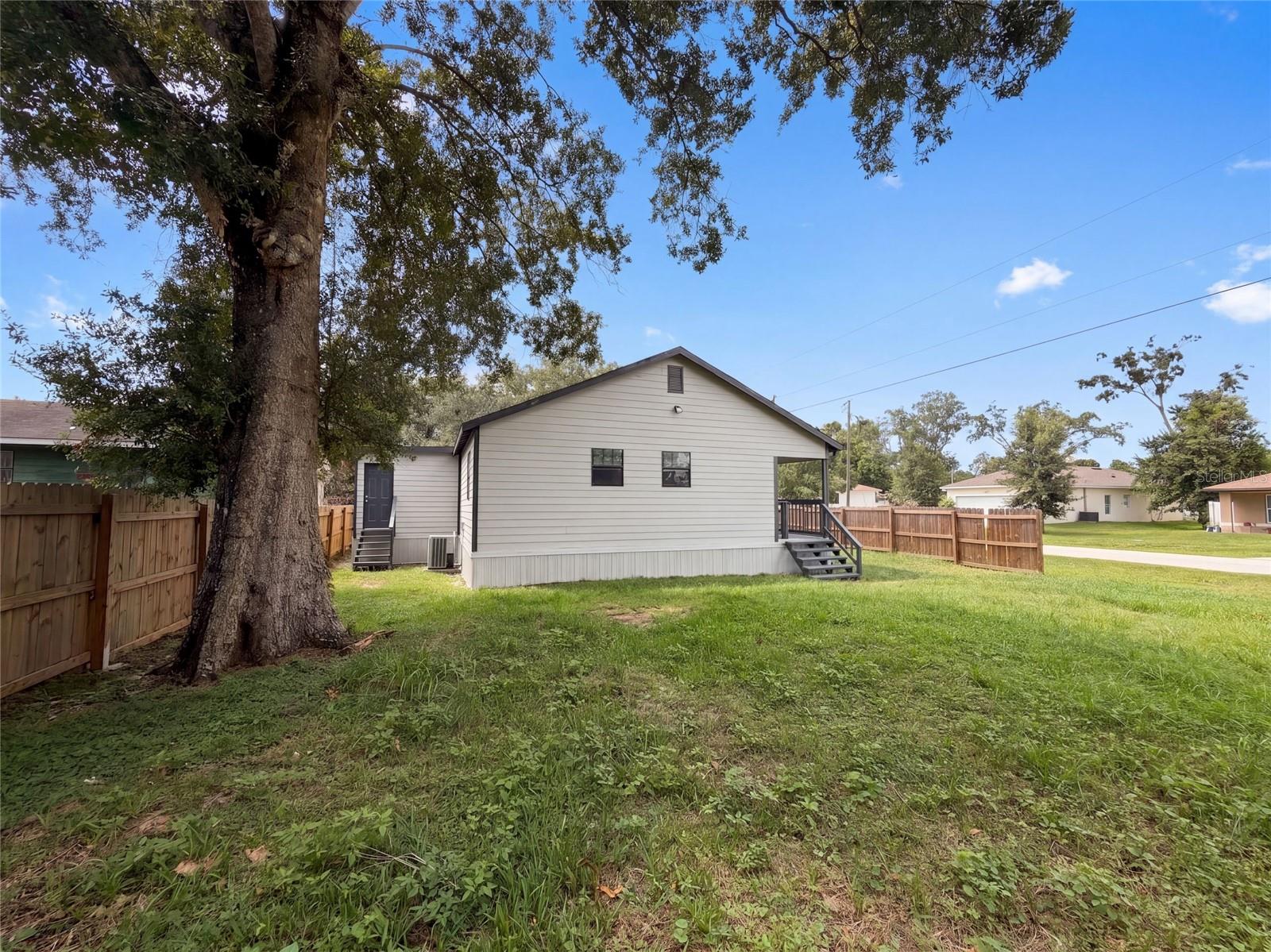 9307 8TH AVENUE, Orlando, FL 32824