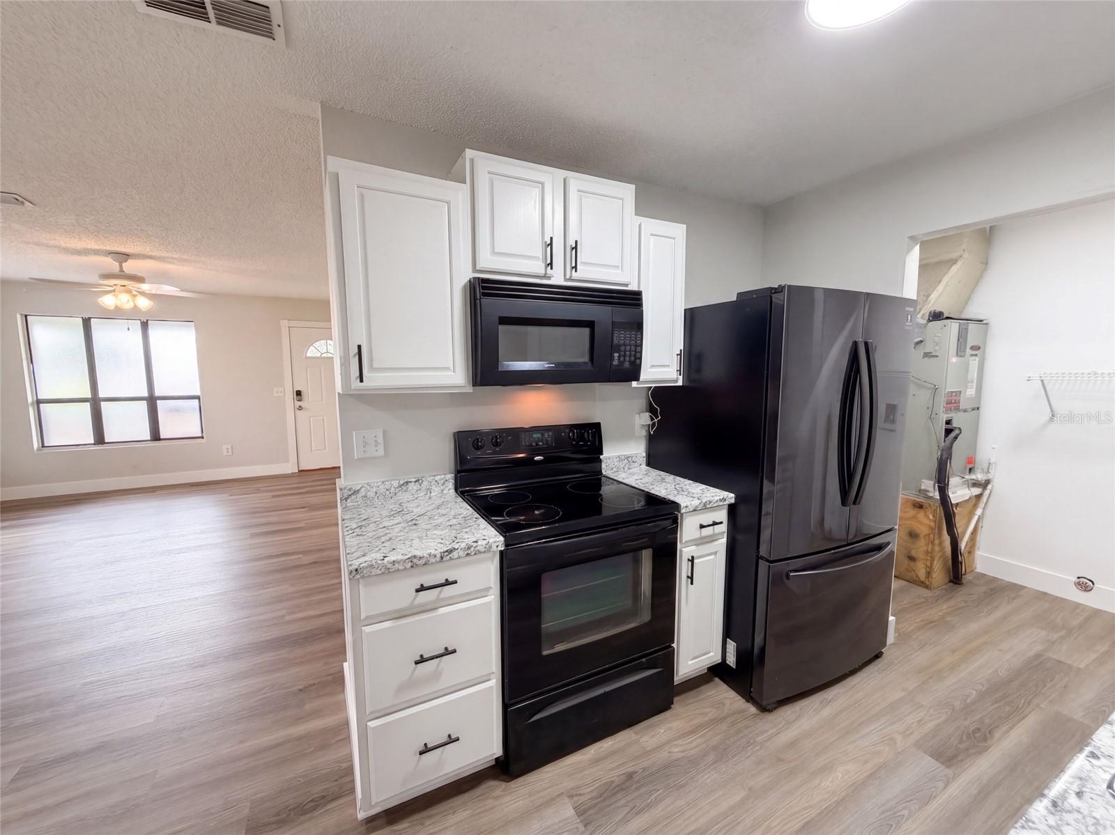 9307 8TH AVENUE, Orlando, FL 32824