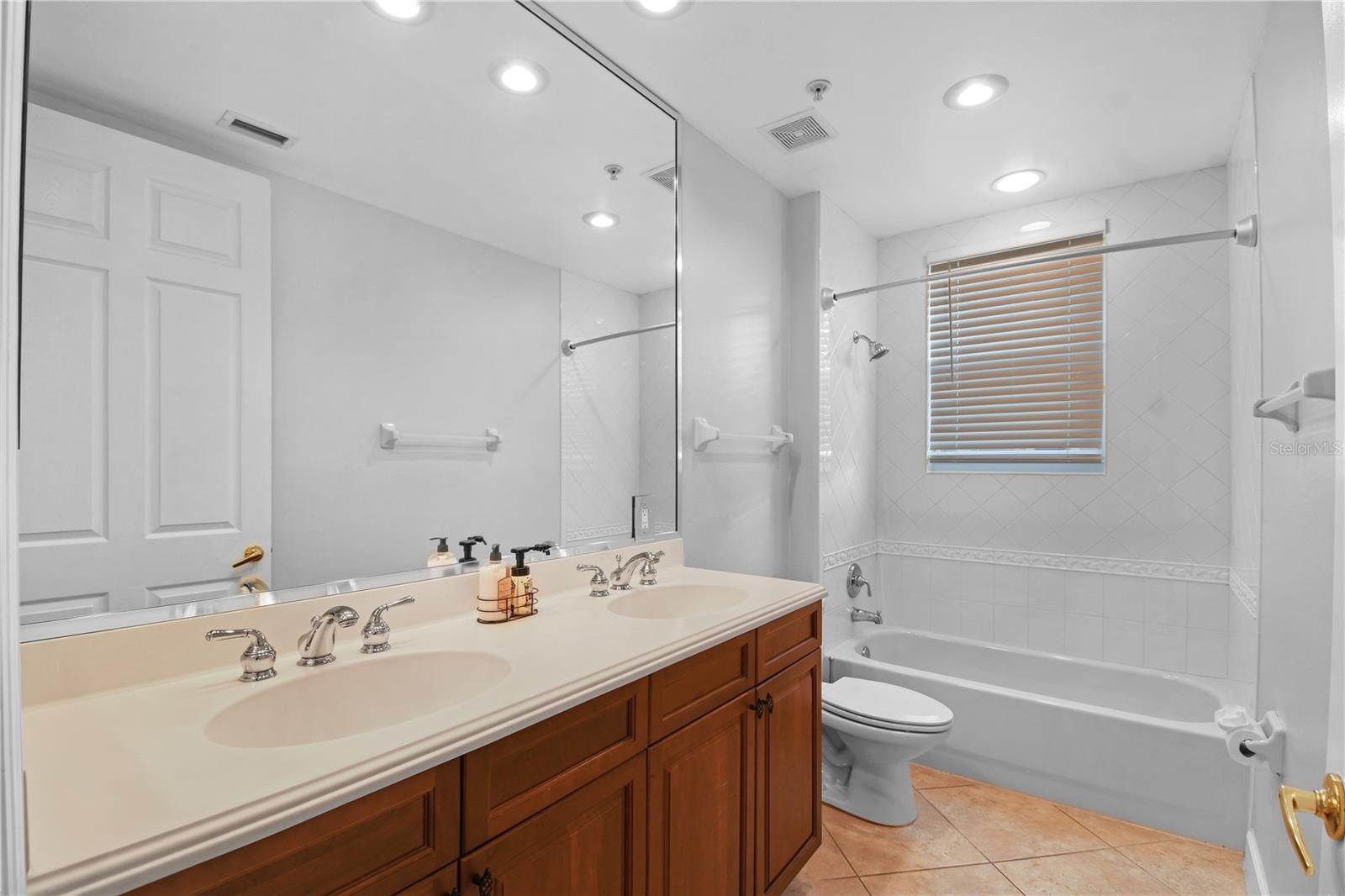 8749 THE ESPLANADE, #24, Orlando, FL 32836