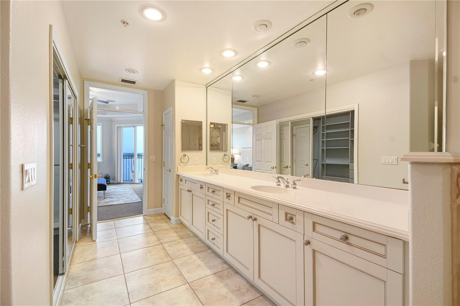 8749 THE ESPLANADE, #24, Orlando, FL 32836