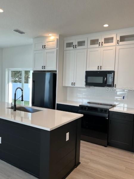 2051 PEEL AVENUE, Orlando, FL 32806 2051 PEEL AVENUE, Orlando, FL 32806