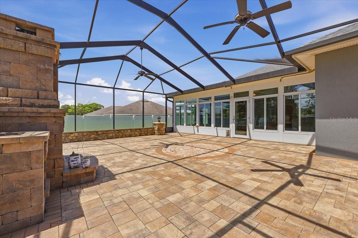 screened lanai
