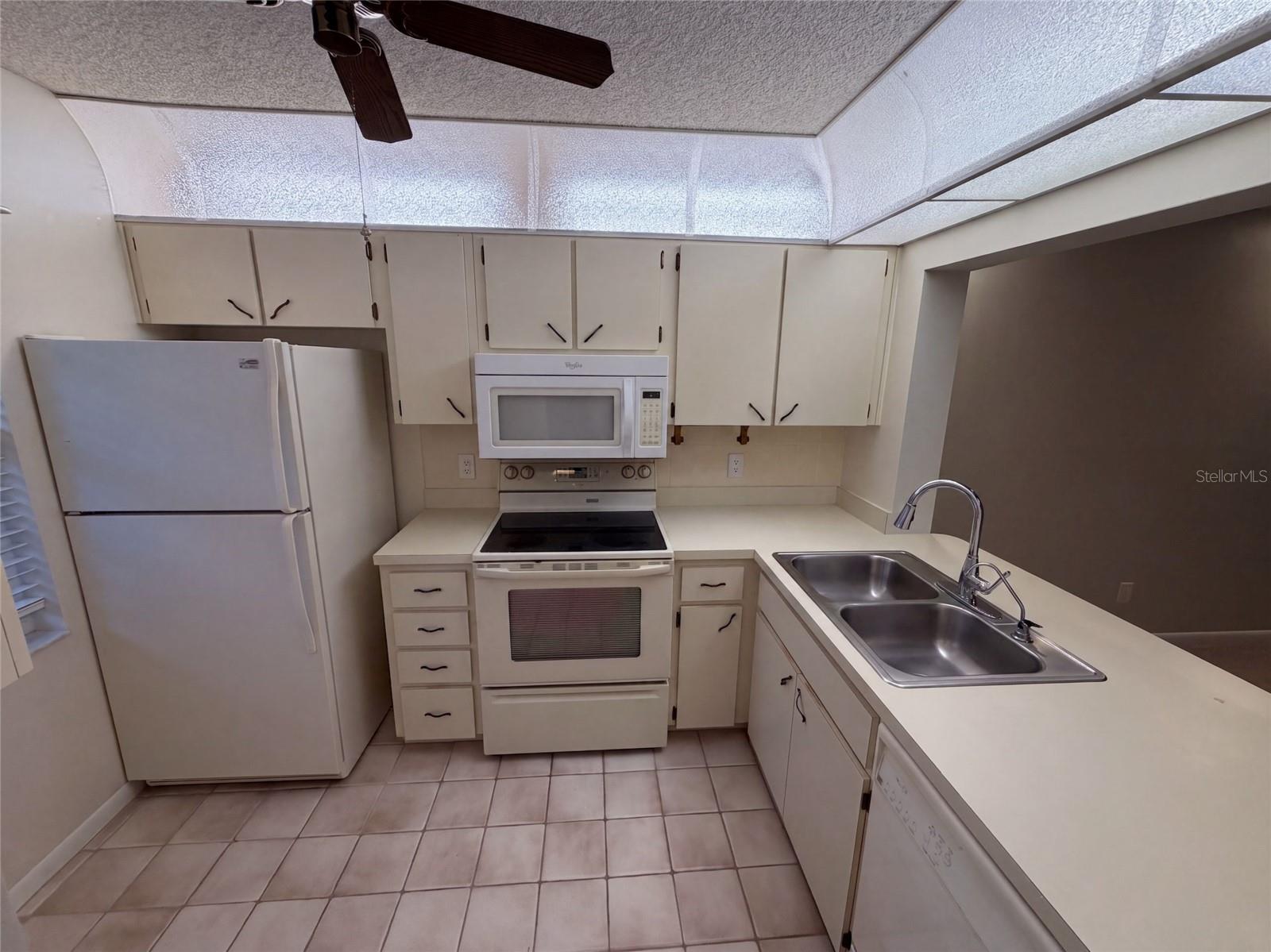 1465 MILLSTREAM LANE, #104, Dunedin, FL 34698
