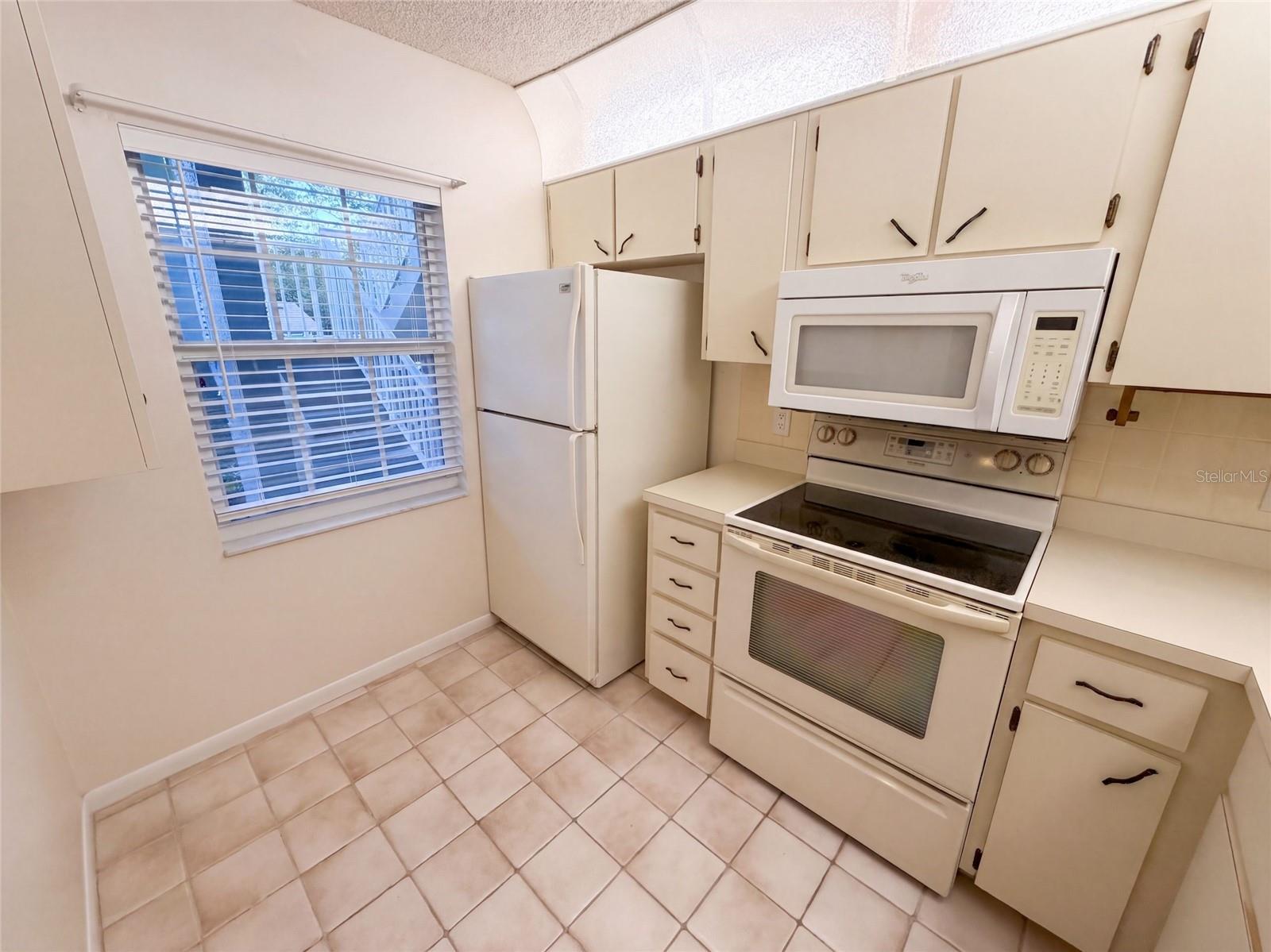 1465 MILLSTREAM LANE, #104, Dunedin, FL 34698