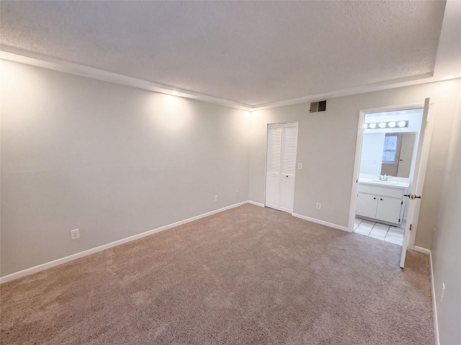 1465 MILLSTREAM LANE, #104, Dunedin, FL 34698