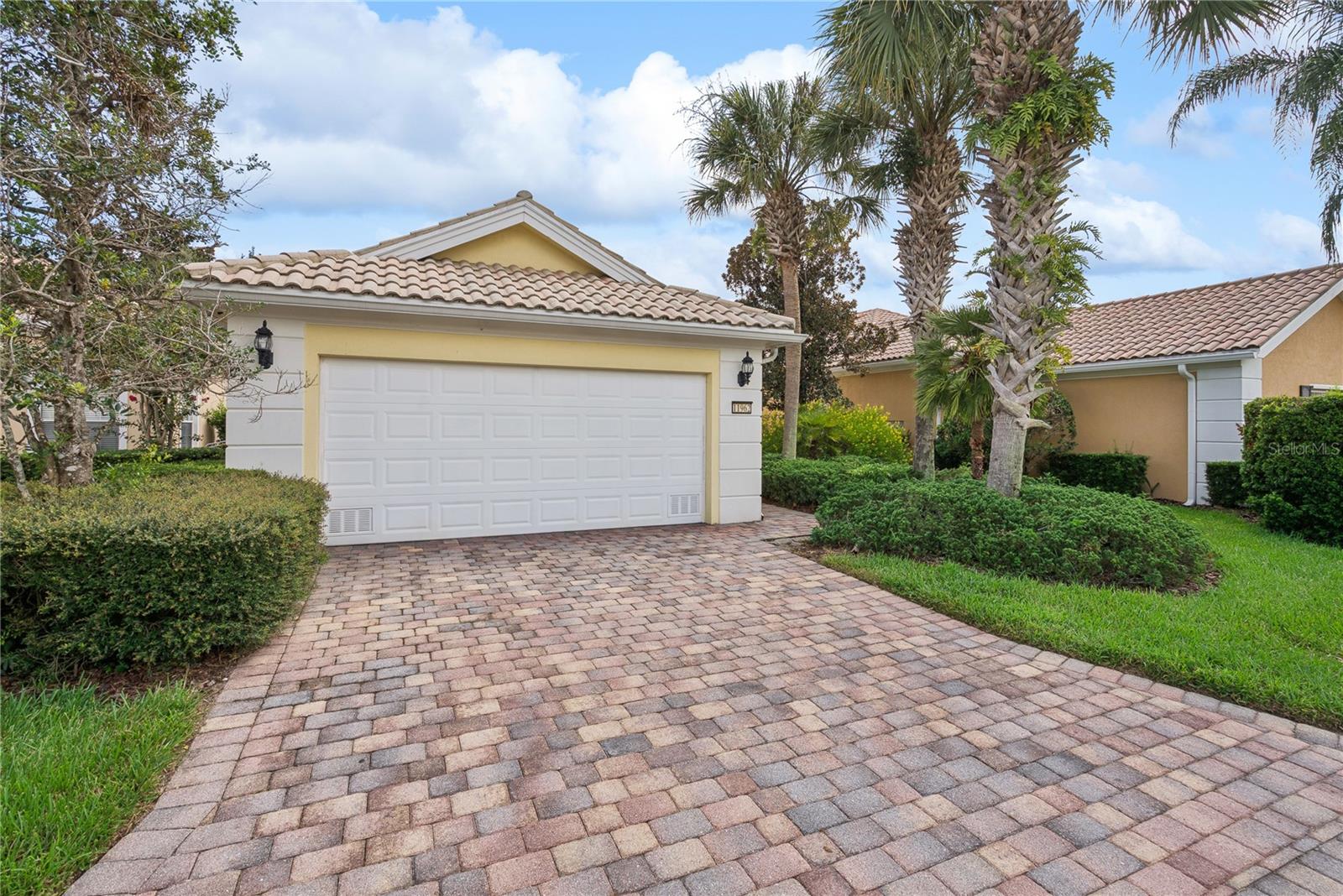11962 GENNARO LN, Orlando, FL 32827