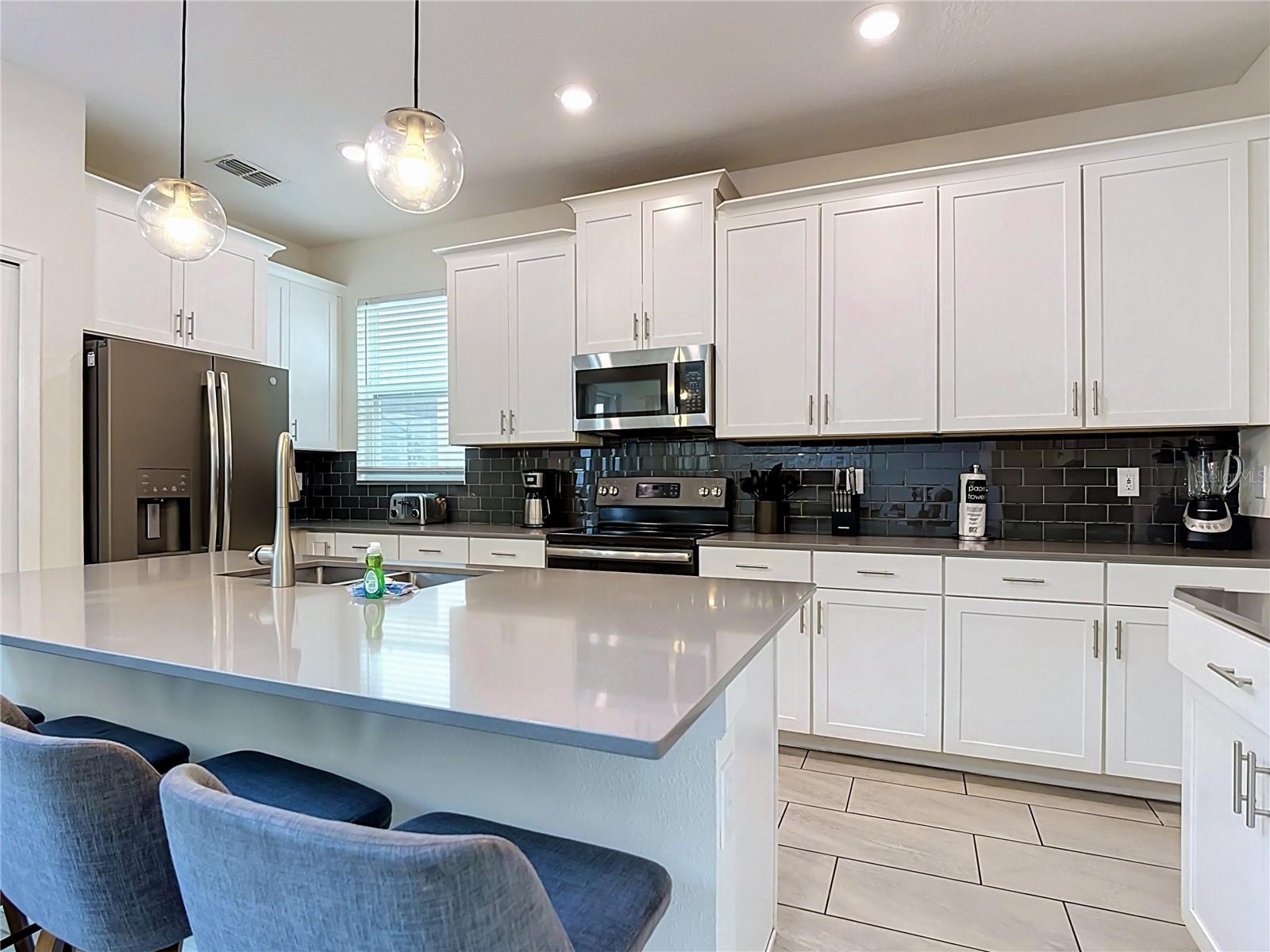 2735 BOOKMARK DRIVE, Kissimmee, FL 34746