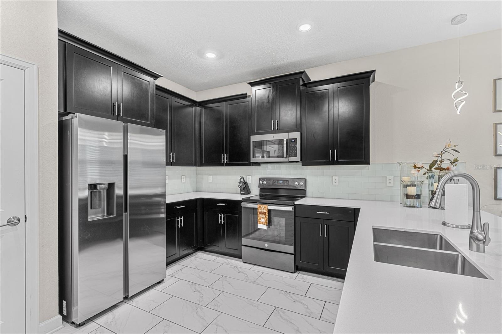 9032 SOMMERSET HILLS DRIVE, Davenport, FL 33896