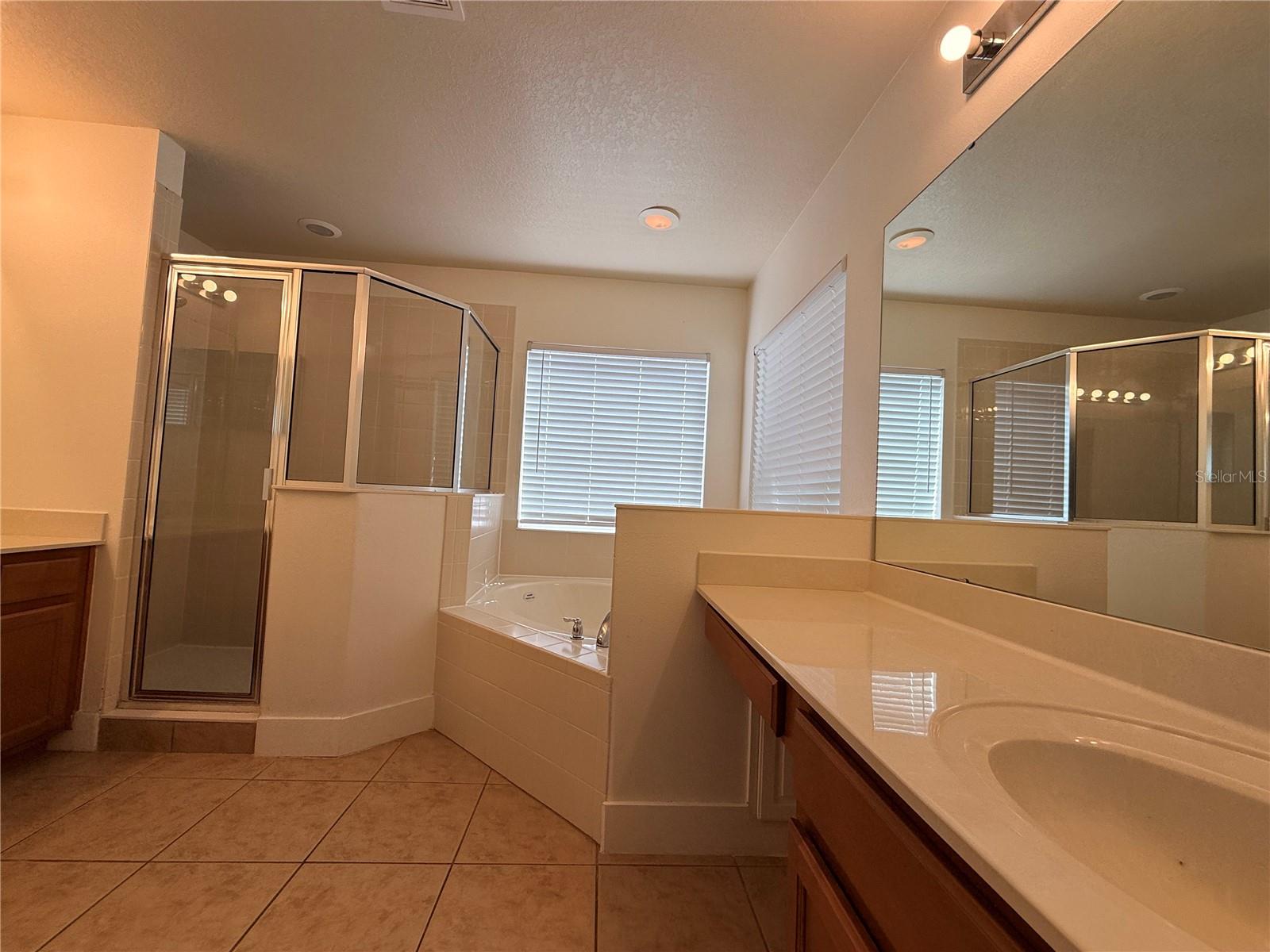 9226 KENSINGTON ROW COURT, Orlando, FL 32827