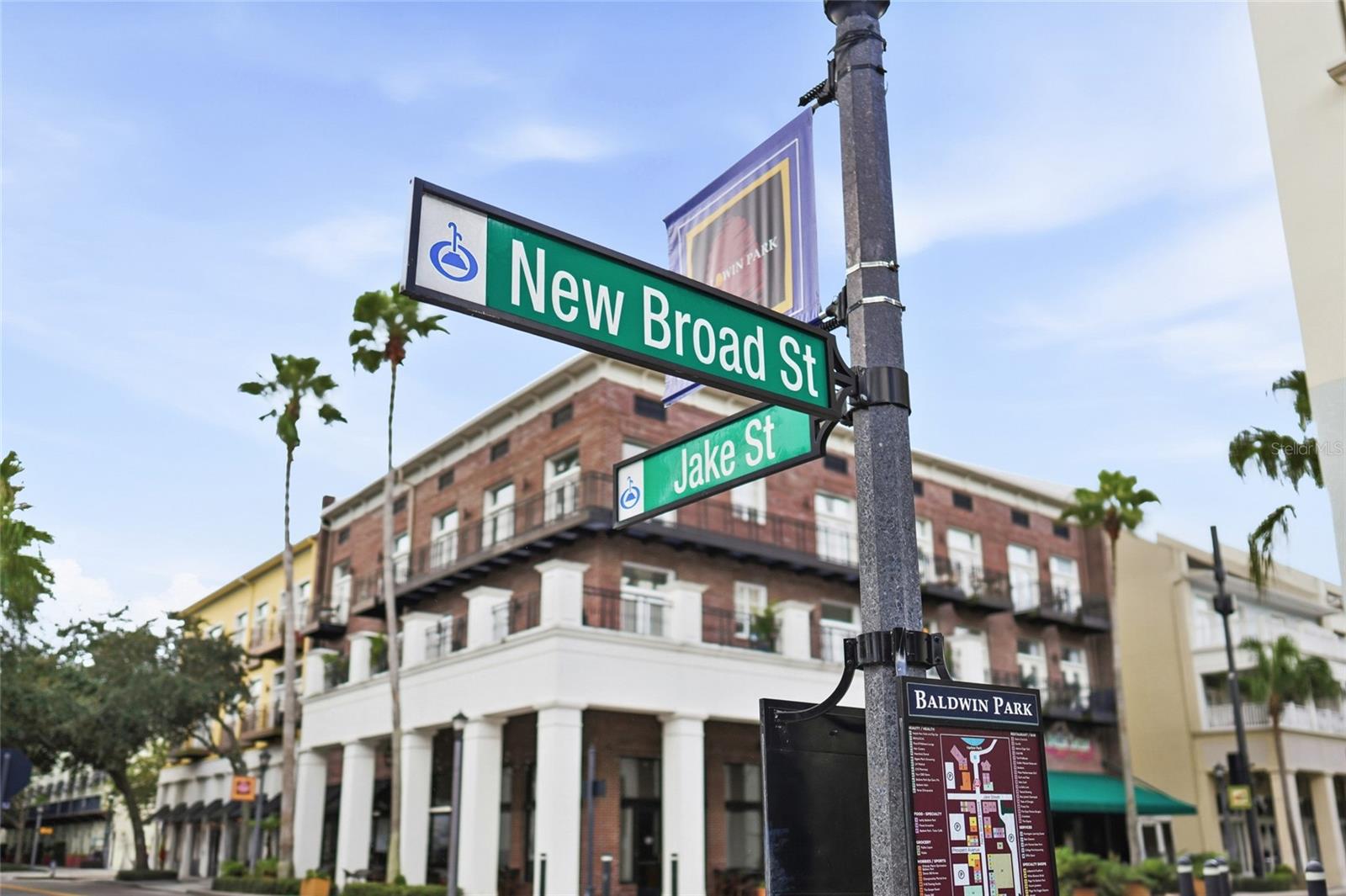 In the heart of Baldwin Park Village Center, with restaurants, shops and everyday conveniences close by